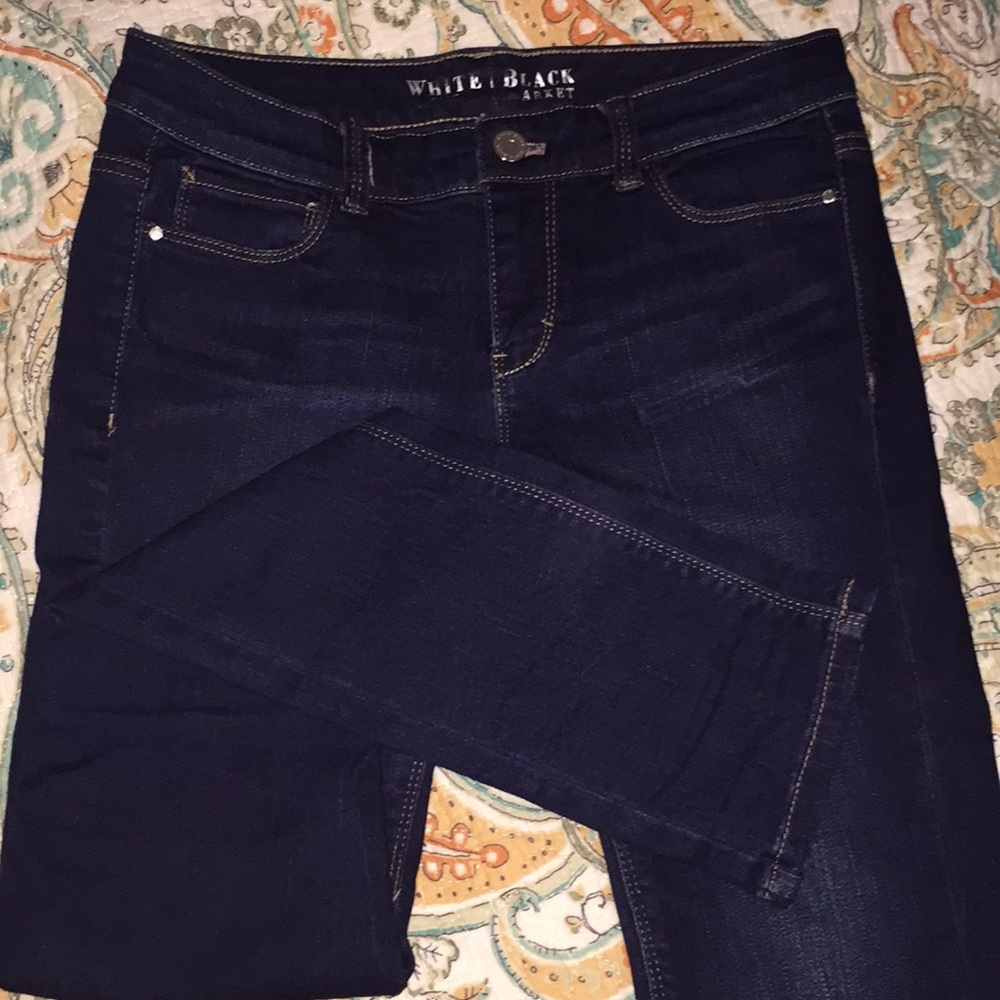 Dark wash White House black market jeans size 0